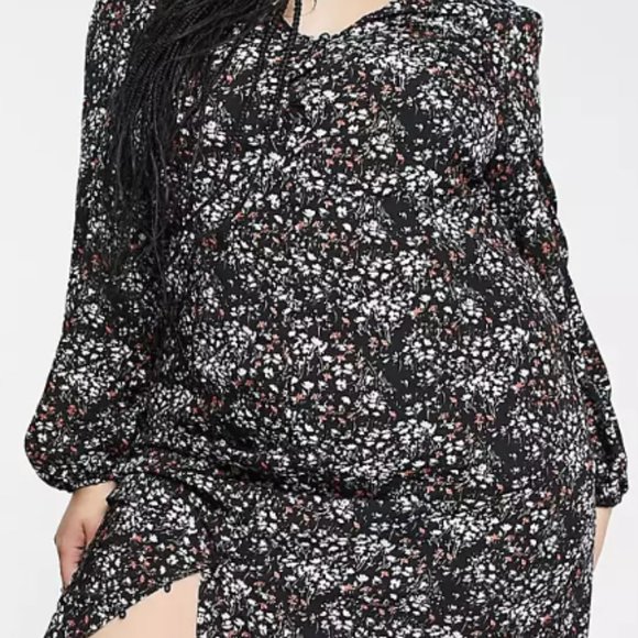 Missguided Plus V-Neck Button Front Midi Dress in Floral Pattern US 20 UK24 - Picture 4 of 4